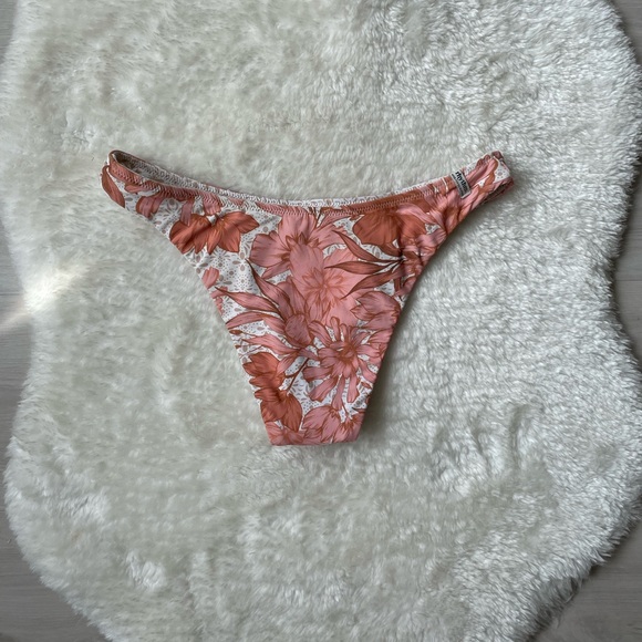 Rhythm Ohana Bikini - Picture 6 of 7